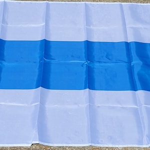 New Russian flag 3ft x 5ft with two holes