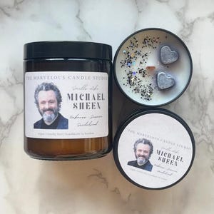 VORBESTELLUNG Riecht nach Michael Sheen Vegan Candles | Pop Kultur Geschenke | Promi-Kerzen | Geburtstag Geschenkideen | Lustiges Neuheit Geschenk