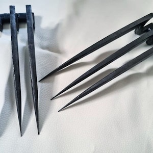 3D printed wolverine claws