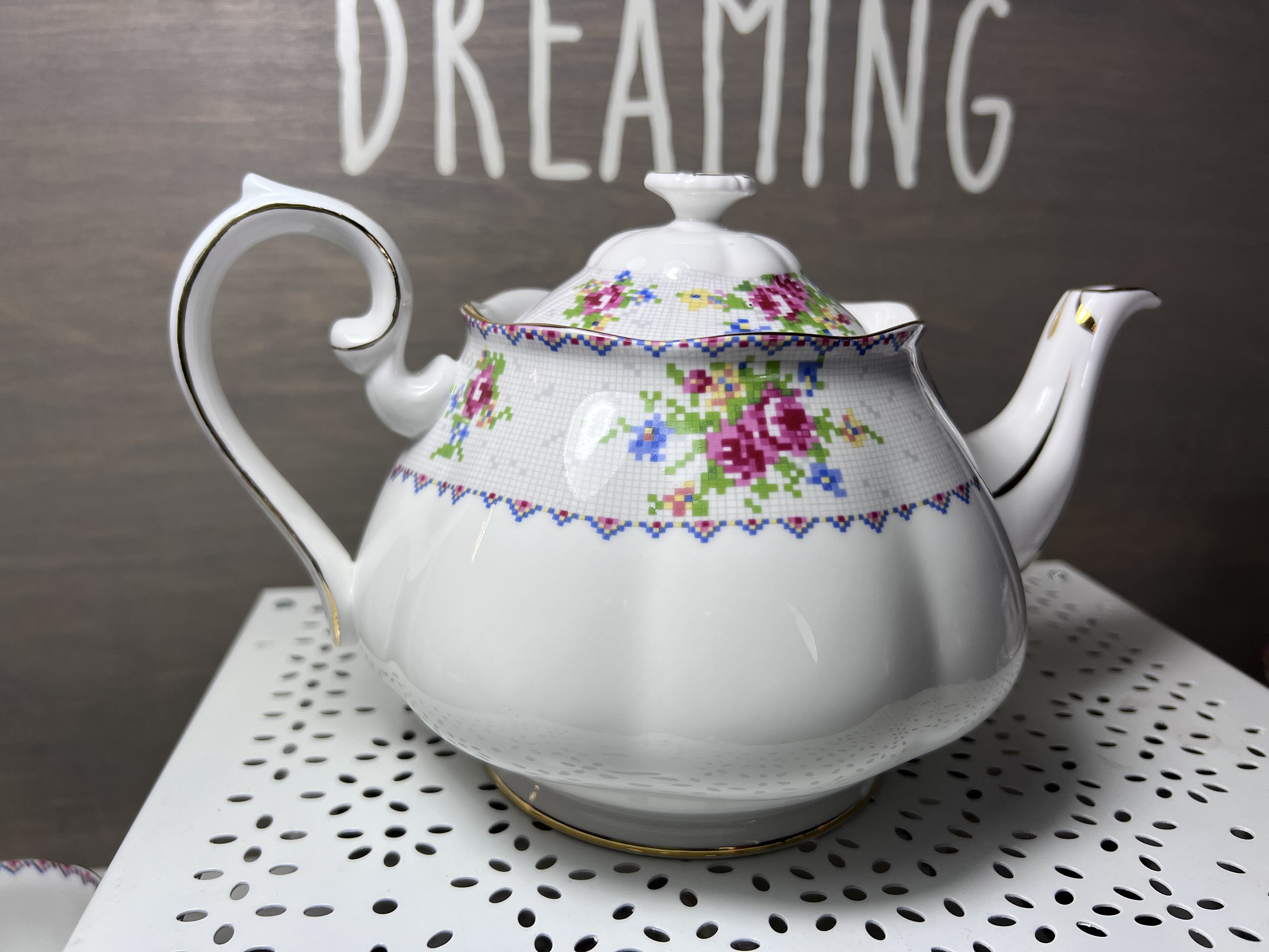 Tea Set Petit Point China Royal Albert Petit Point China