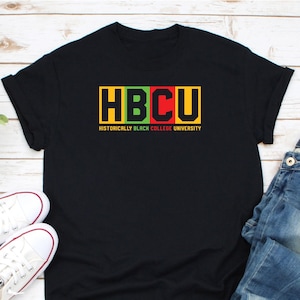 Love Hbcu Black And Educated T-Shirt Graduates And Alumni Love Hbcu Black And Educated T-Shirt Graduates And Alumni
