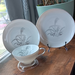 silver wheat シルバーウィート　ディナープレート 銀食器 Wentworth Silver Wheat China - Etsy