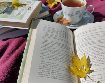 Mystery Book Date Box: Vintage Tea Cup, Pre-Loved Book & Surprise