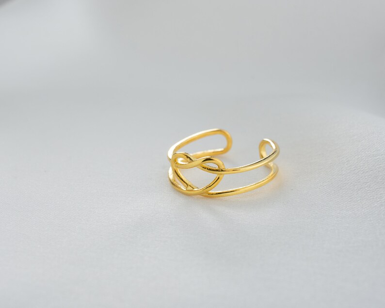 Handgemaakte hartvormige zilveren draad ring, sterling zilveren sierlijke ring voor haar, stapelbare minimalistische ring, sterling zilveren fijne sieraden afbeelding 7