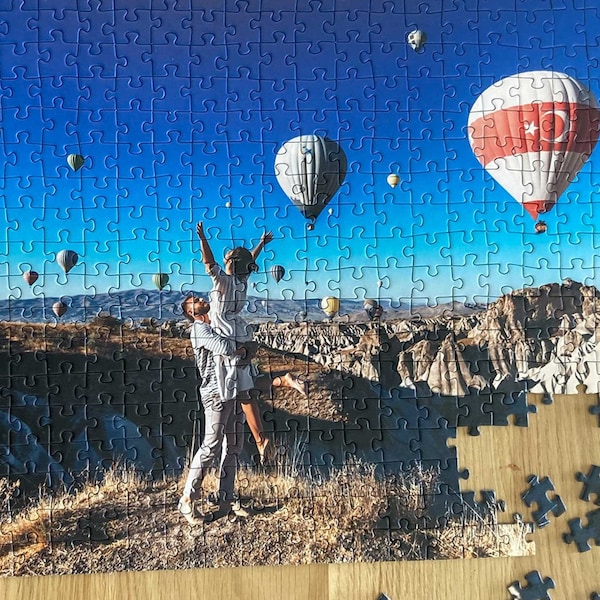 Gepersonaliseerde legpuzzel met 500 of 1000 stukjes. Eigen foto als motief. Het persoonlijke fotocadeau van een bijzondere soort.