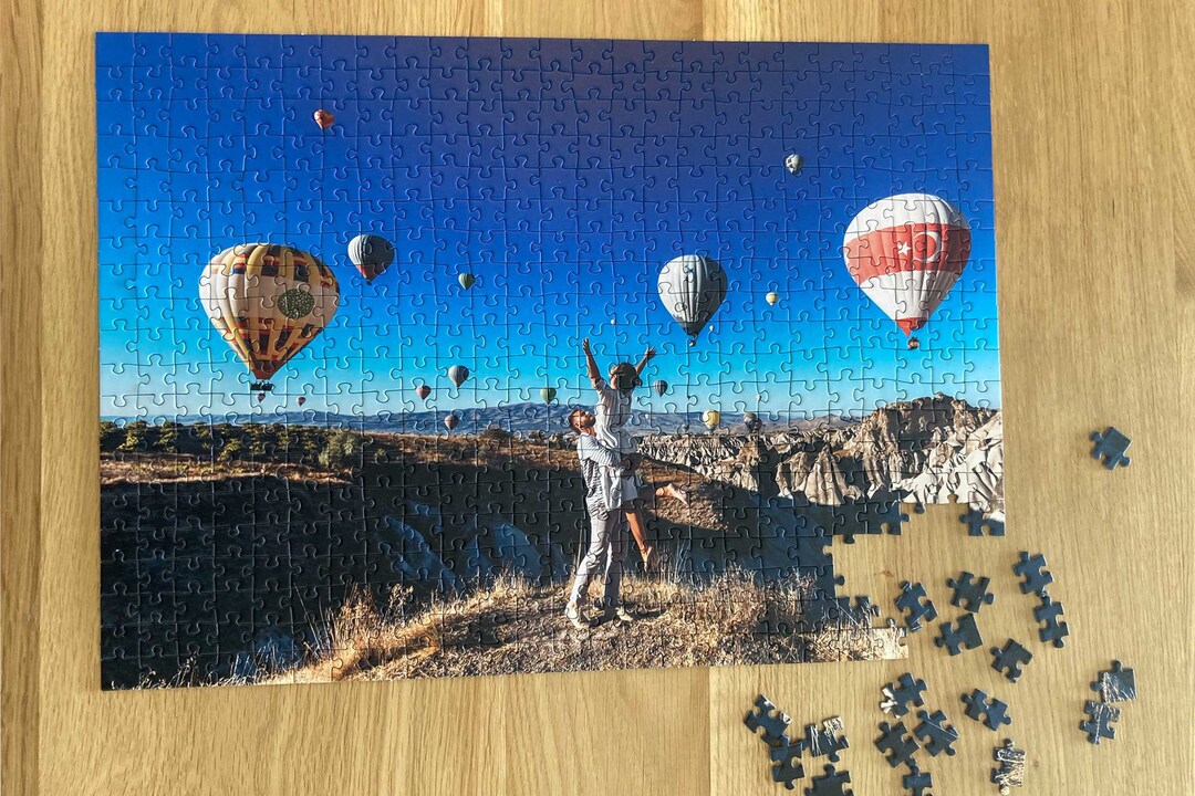 Personalized Jigsaw Puzzle With 500 or 1000 Pieces. Own Photo as Motif