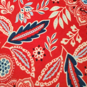 Leaves and Flowers Fabric Anti-Pill PRE-CUT FLEECE in Red