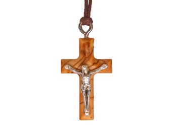 Crucifix artisanal en bois d'olivier artisanal équitable de Nazareth - Design minimaliste élégant avec Jésus argenté