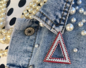 Delta Sigma Theta Pyramid | Broche de lapela