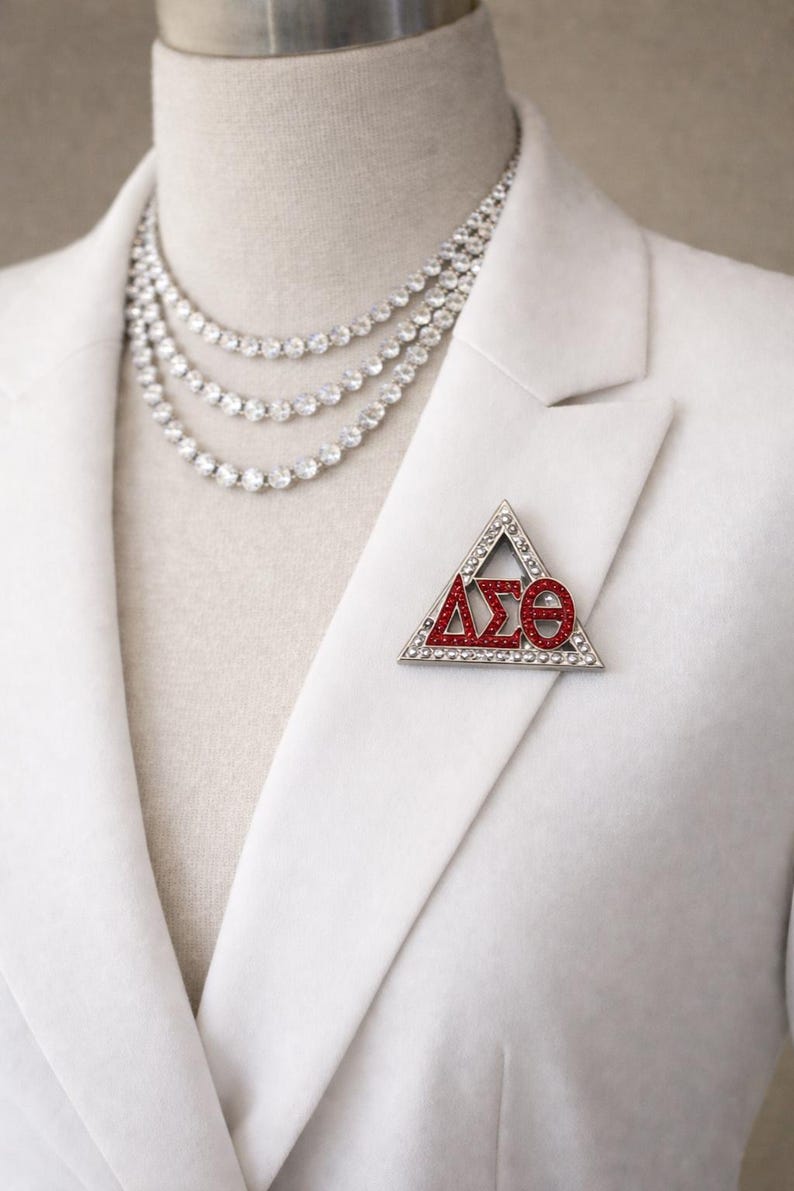 Delta Sigma Theta Pyramid Brooch - Etsy