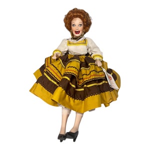 I Love Lucy Queen of the Gypsies Porzellanpuppe