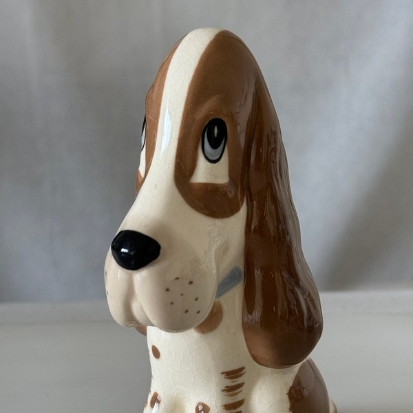 Vintage Szeiler Dog Basset Hound triste en céramique amoureux des chiens, figurines de collection, cadeau d'anniversaire de Noël pour sa femme, petite amie, maman, idées de boutique de cadeaux