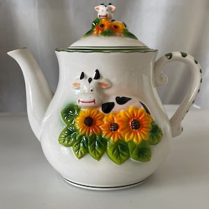 VTG Kensington Giftware co Teapot, Cow & Sunflowers, New, Boxed, Housewarming, Birthday Xmas Gift Her, Wife, Girlfriend, Partner, Mum or Dad
