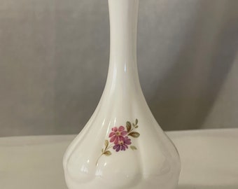 Morgan Graham Small Floral Bud Vase, Hand Decorated, Housewarming, Birthday, Xmas Gift for Her, Wife, Girlfriend, Partner or MumWife or Mum