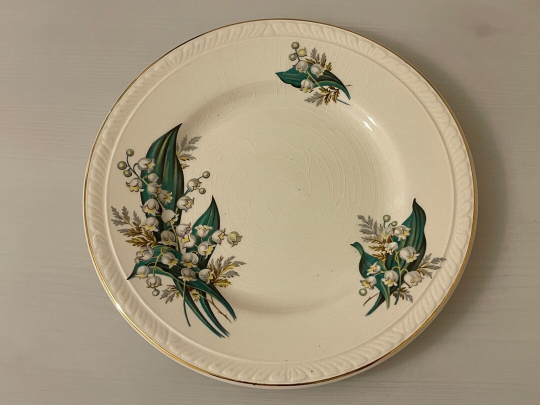 Vintage Brexton Picnic Tea Plates Replacement Green White Etsy
