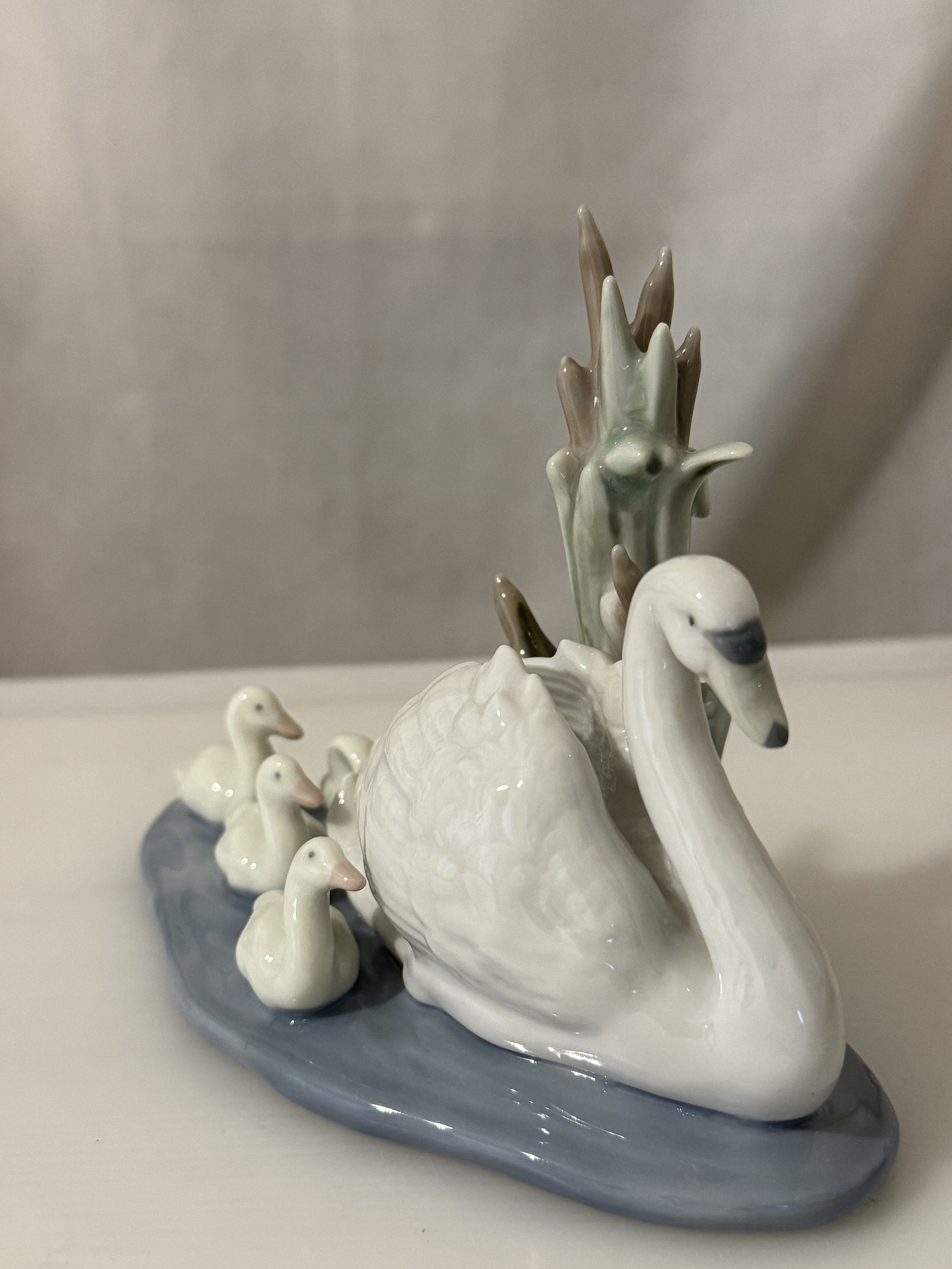 Vintage Lladro 5722 Follow Me Swan and Cygnets, Porcelain Figurine ...