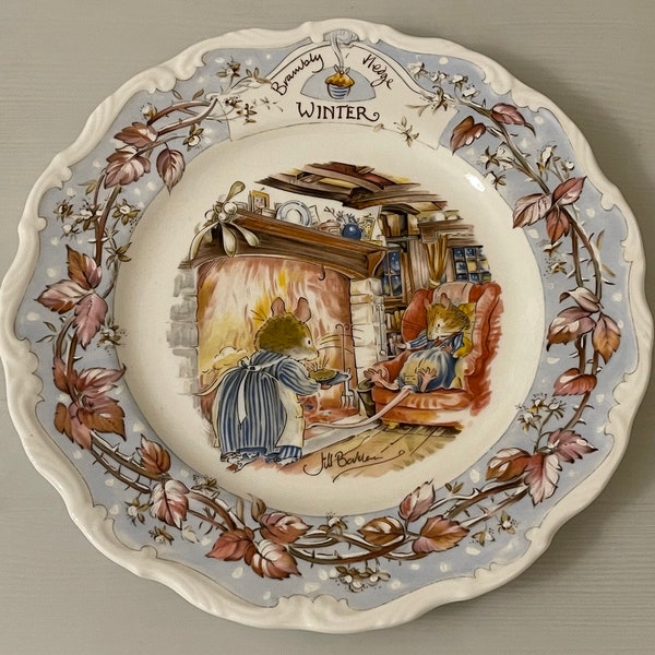 Rare Pack Royal Doulton Brambly Hedge Series Winter Plate, Display, Collectible, Birthday, Xmas Gift for Her or Wife or Mum, Gift Shop Ideas