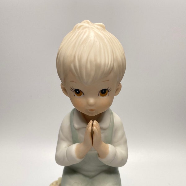 Lefton Boy Praying Figurine - "Unto thee O God do we give thanks" - 1960s - Child's Room Decor - Nursery Decor - Baby Shower Gift - #03849
