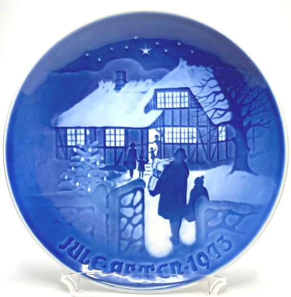 Vintage Bing and Grondahl (B&G) 'Country Christmas' Limited Edition Collectible Plate - Christmas Eve 1973