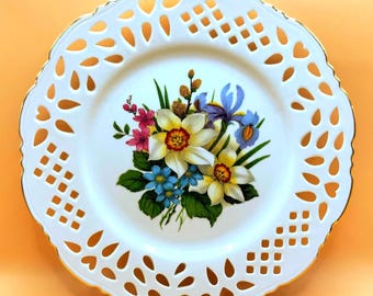 Reticulated Floral Plate Formalities Baum Bros Decorative Gold Trim Porcelain
