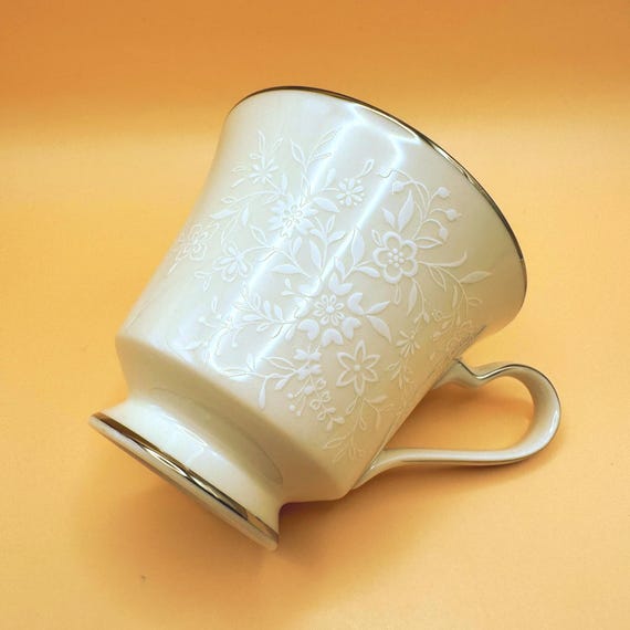 Noritake Affection 7192 Ivory China Cup Platinum Trim