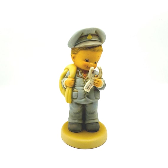 Vintage Memories of Yesterday, Mabel Lucie Attwell porcelain figurine - Bringing Good Luck to You!