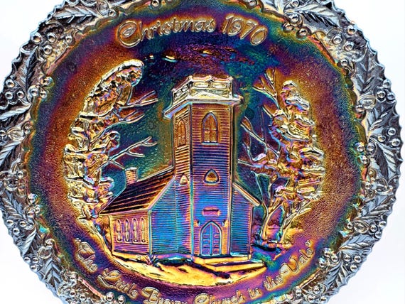 Vintage Fenton Carnival Glass Plate Christmas 1970 Little Brown Church