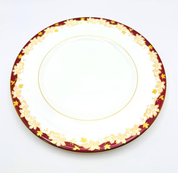 Elegant Vintage Royal Doulton Bone China Plate - Winthrop Collection