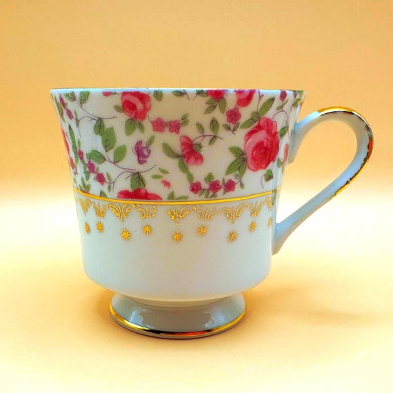 Vintage Pink Floral Pedestal Teacup Gold Trim Cottagecore Tea Cup
