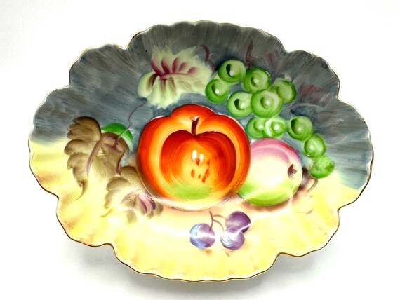 Vintage Lefton Hand Painted Fruit Dish Scalloped Gold Trim