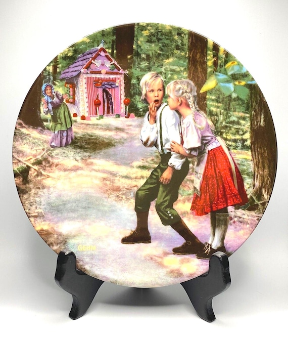 Vintage Hansel and Gretel Plate: Grimm's Fairy Tales Collectible, 3rd Issue