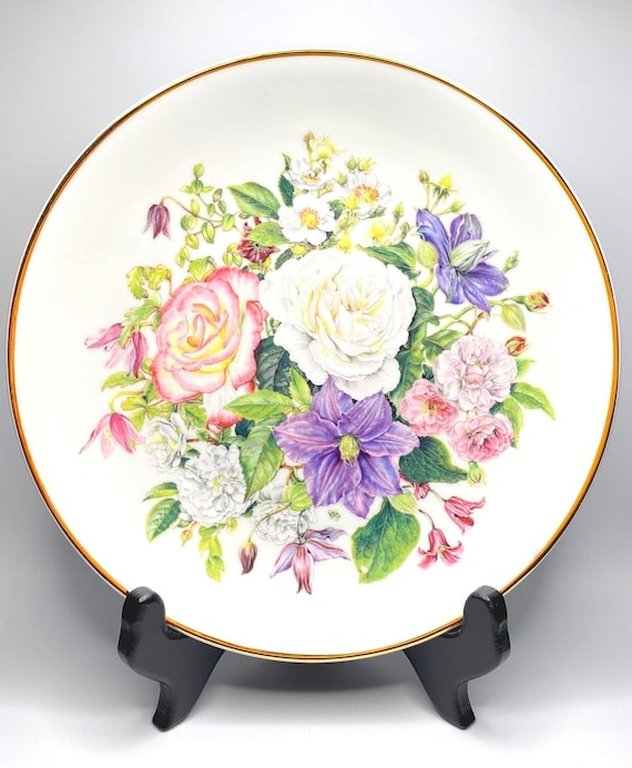 Vintage Franklin Mint Rose Plate: Beauty Ascending, 24K Gold Trim