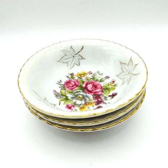 Gold Leaf Floral Teabag Bowls Set of 3 - Charming Vintage Japan Design