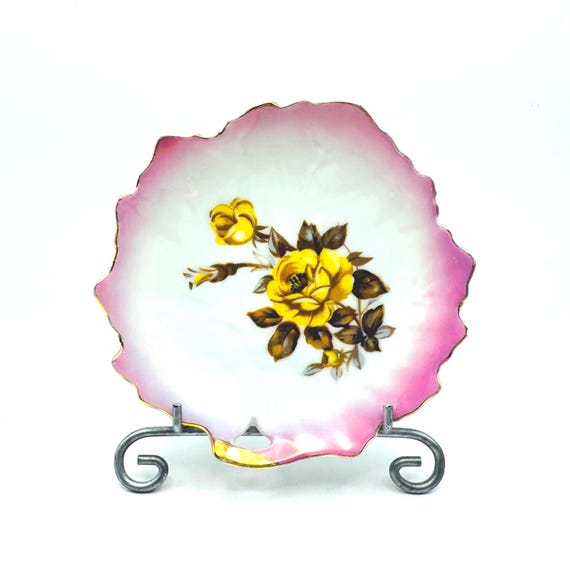 Vintage Leaf Trinket Dish - Pink with Yellow roses