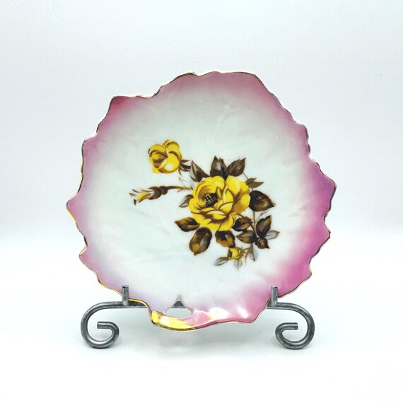 Vintage Leaf Trinket Dish - Pink with Yellow roses