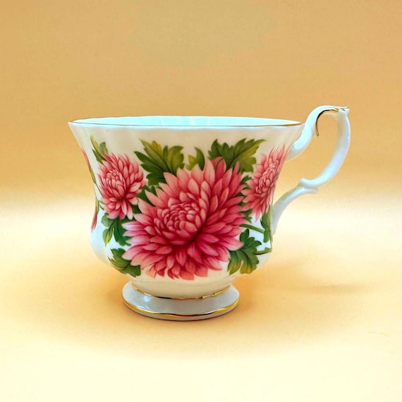 Royal Albert November Chrysanthemum Teacup Bone China England