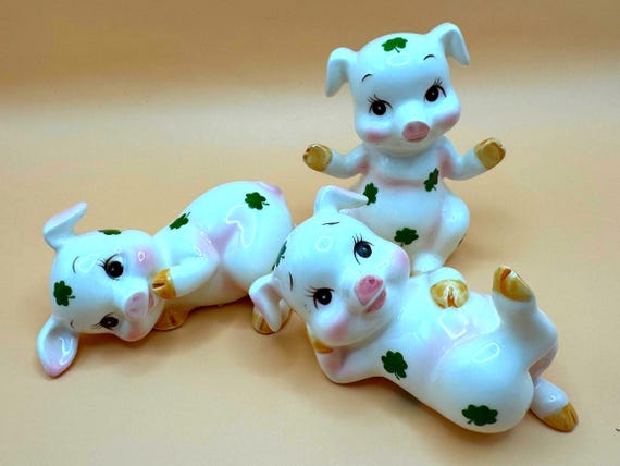 Vintage Lefton Lucky Pig Figurines Set of 3 Clover Pigs 1992