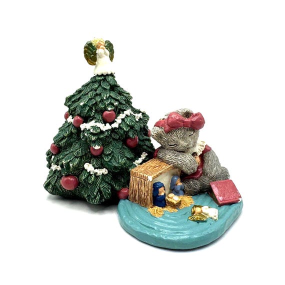 Vicki Lane Sleeping Cat Nativity Figurine Christmas Decor