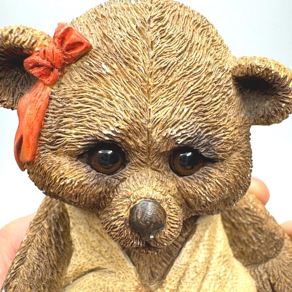 Adorable Vintage Stone Critters Bonnie Bear Figurine SC-364