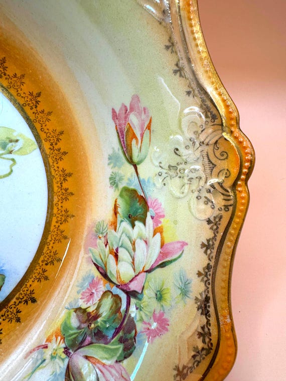 Vintage Floral Display Bowl, Gold Trim, Scalloped Rim