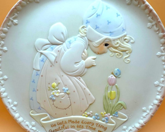 Precious Moments 1995 Mother’s Day Plate 3D Relief Sam Butcher Enesco