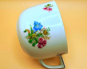 Vintage Seltmann Bavaria Teacup Floral Gold Trim