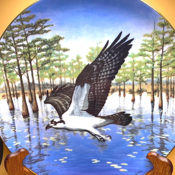 Vintage Hamilton Collection - Majesty of Flight - Commanding the Marsh - By Thomas Hirata - The Osprey - 1988
