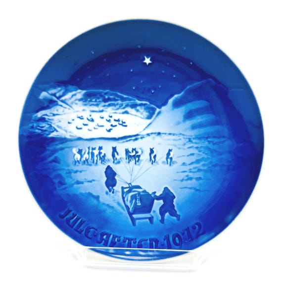 Vintage Bing and Grondahl (B&G) 'Christmas in Greenland' Limited Edition Collectible Plate - Christmas Eve 1972