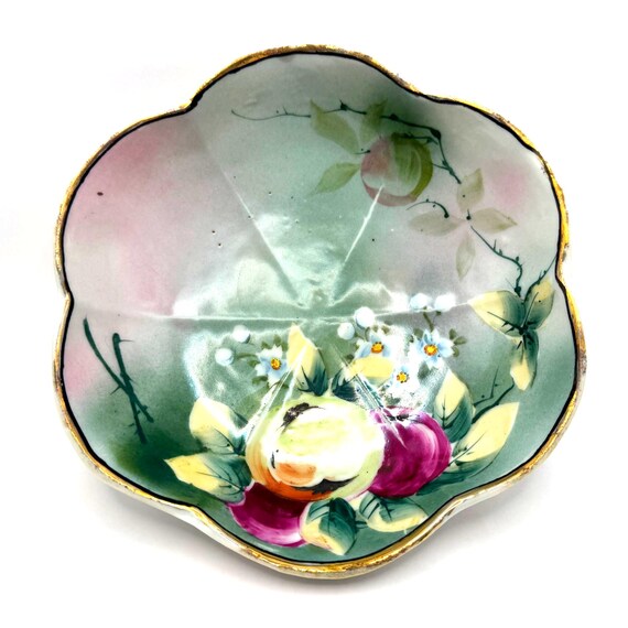 Vintage Hand Painted Fruit Bowl - scalloped edge, gold trim