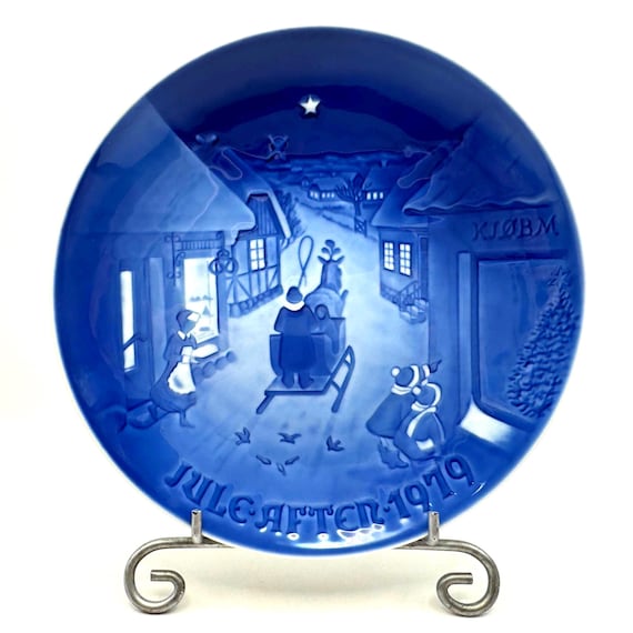 Bing & Grondahl 1979 Christmas Plate White Christmas