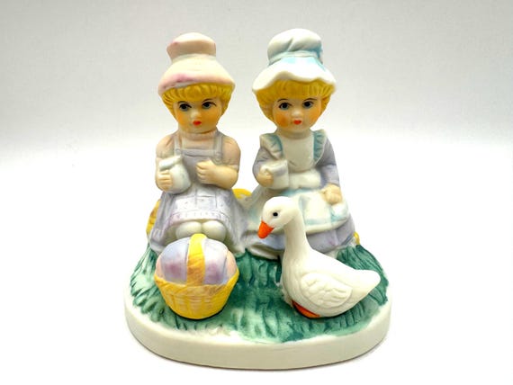 Tea Time Figurine House of Lloyd 1980s Girls & Goose with Box