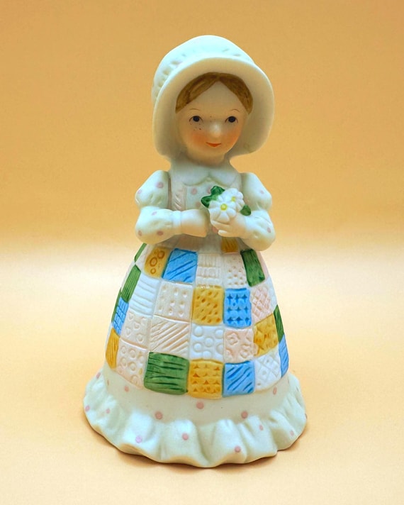 Vintage Holly Hobbie Bell 1981 Mother's Remembrance Figurine Bell