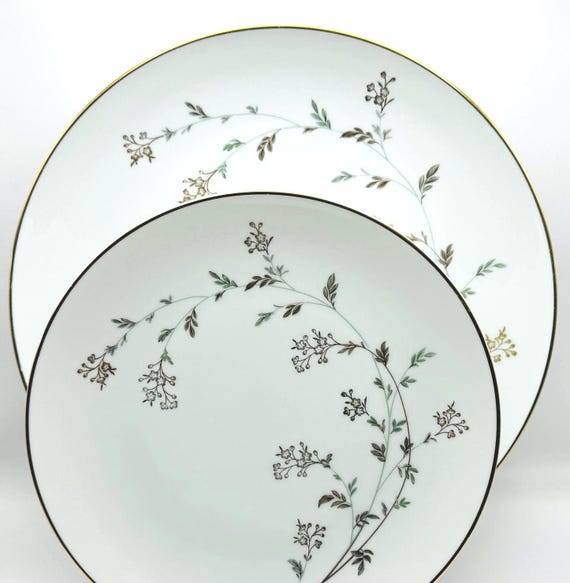 Vintage Noritake Dinnerware - Classic Andrea Pattern - Chic White with Sage Vine & Gold Florals