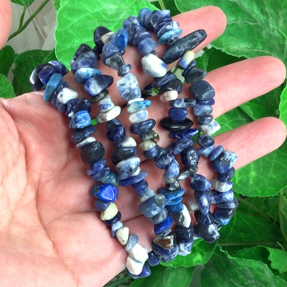 Sodalite Bracelet Stretch String Bracelet Gemstone Blue Sodalite Chip Bracelets Nugget Chip Beaded Handmade Jewelry Balance Crystal